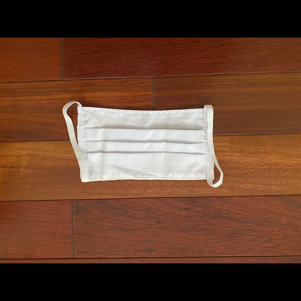 White face mask - Picture 6 of 8